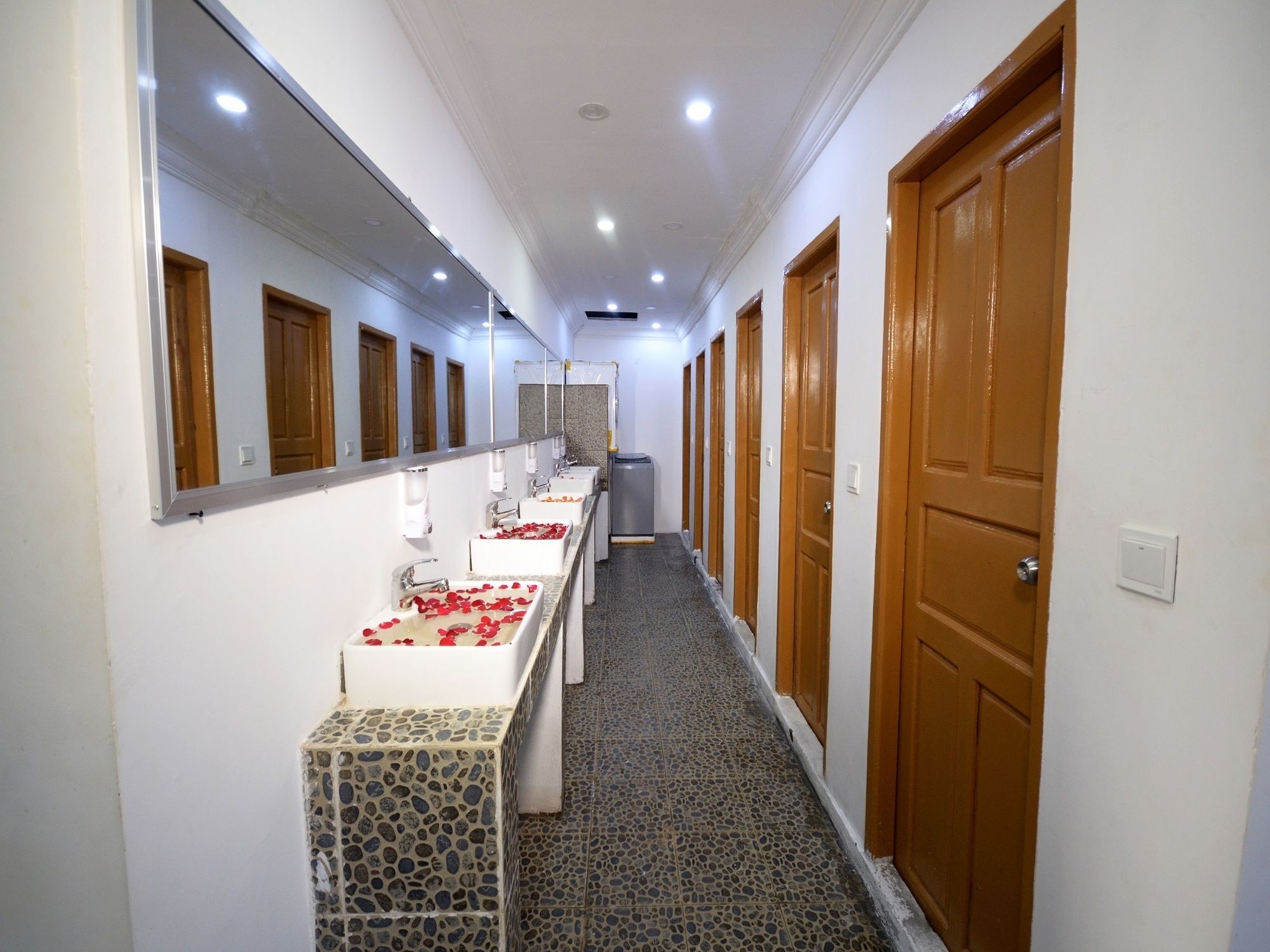 Abc Hostel (Adults Only) Nyaung Shwe Exterior foto